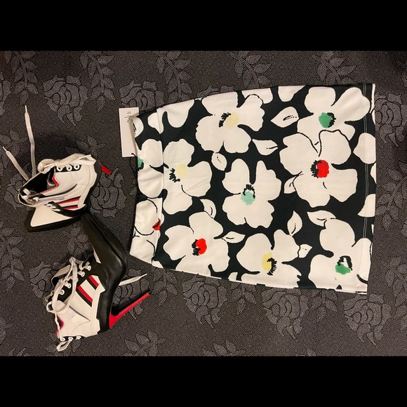 🍀 - Picture 6 of 16